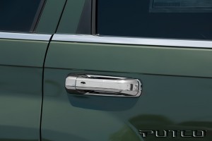 Хромированные дверные ручки на Jeep Grand Cherokee